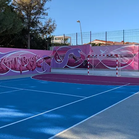 Exclusiva Balcon Rosa Mirando A Torrevieja